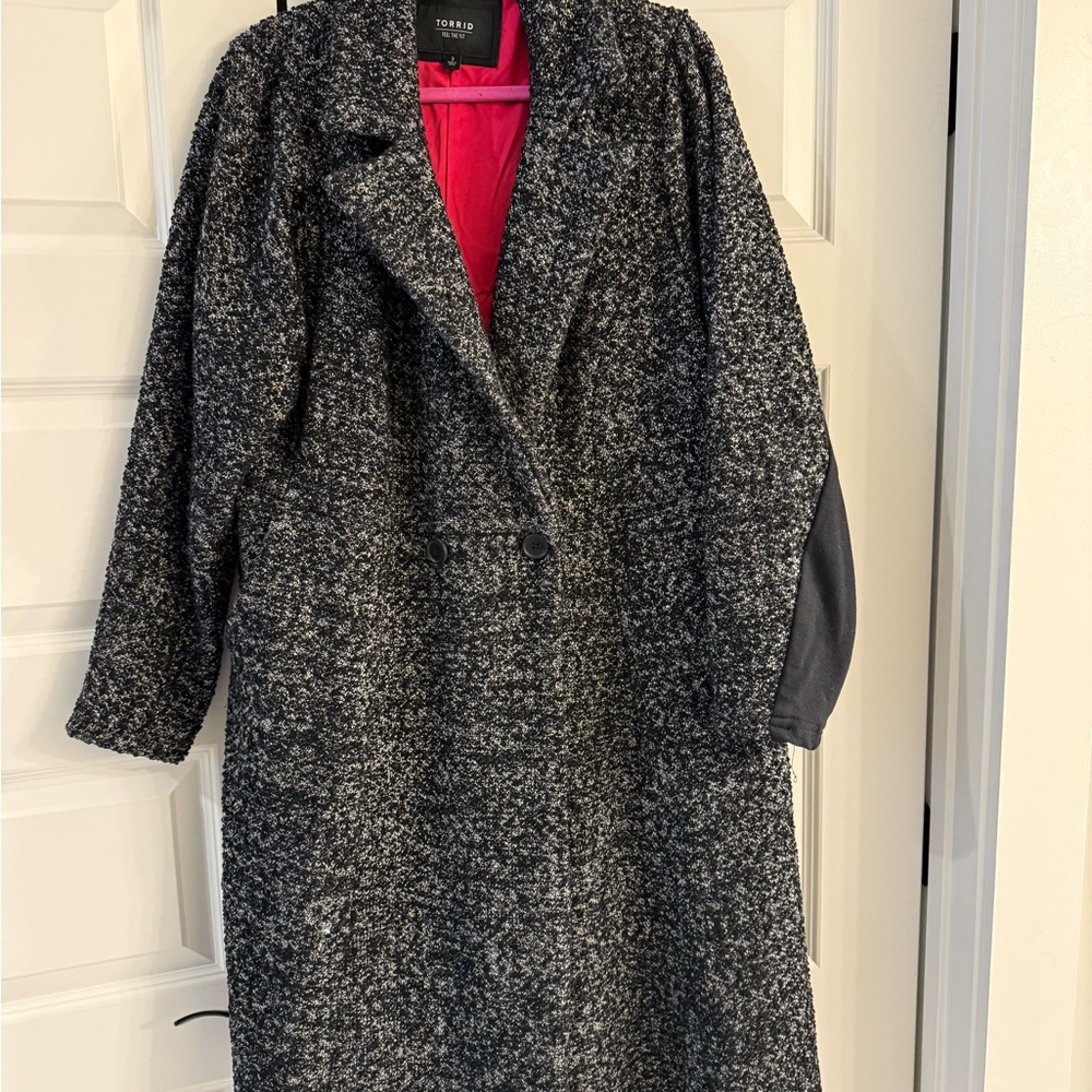 Torrid Women's Black and Gray Trench Coat with Pink Lining